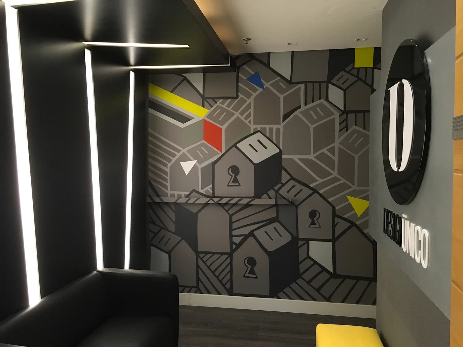 Agencia Design Único em Porto Alegre, RS · mural que pintei