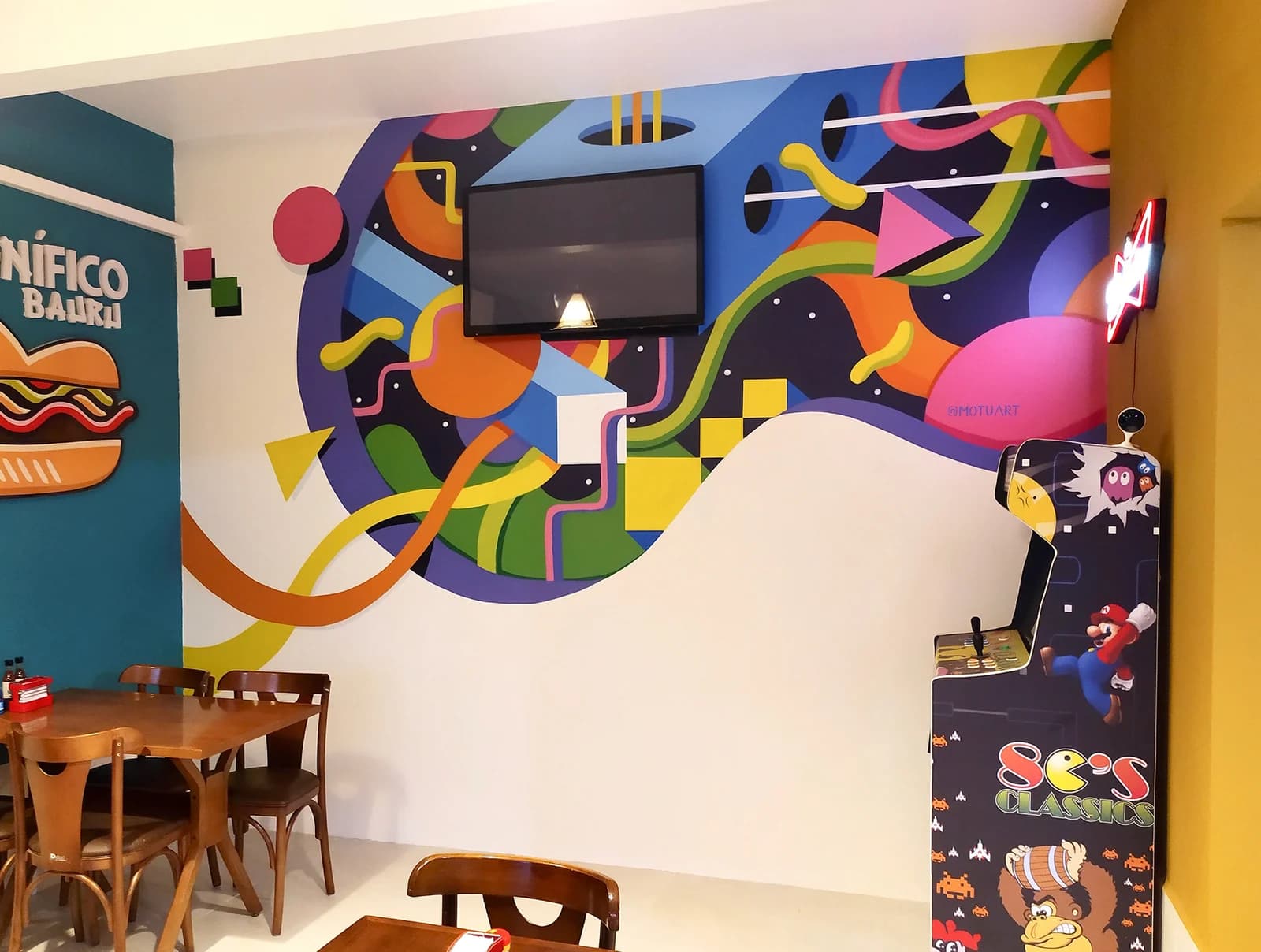 Magnífico Lanches em Praia do Rosa, SC · mural que pintei