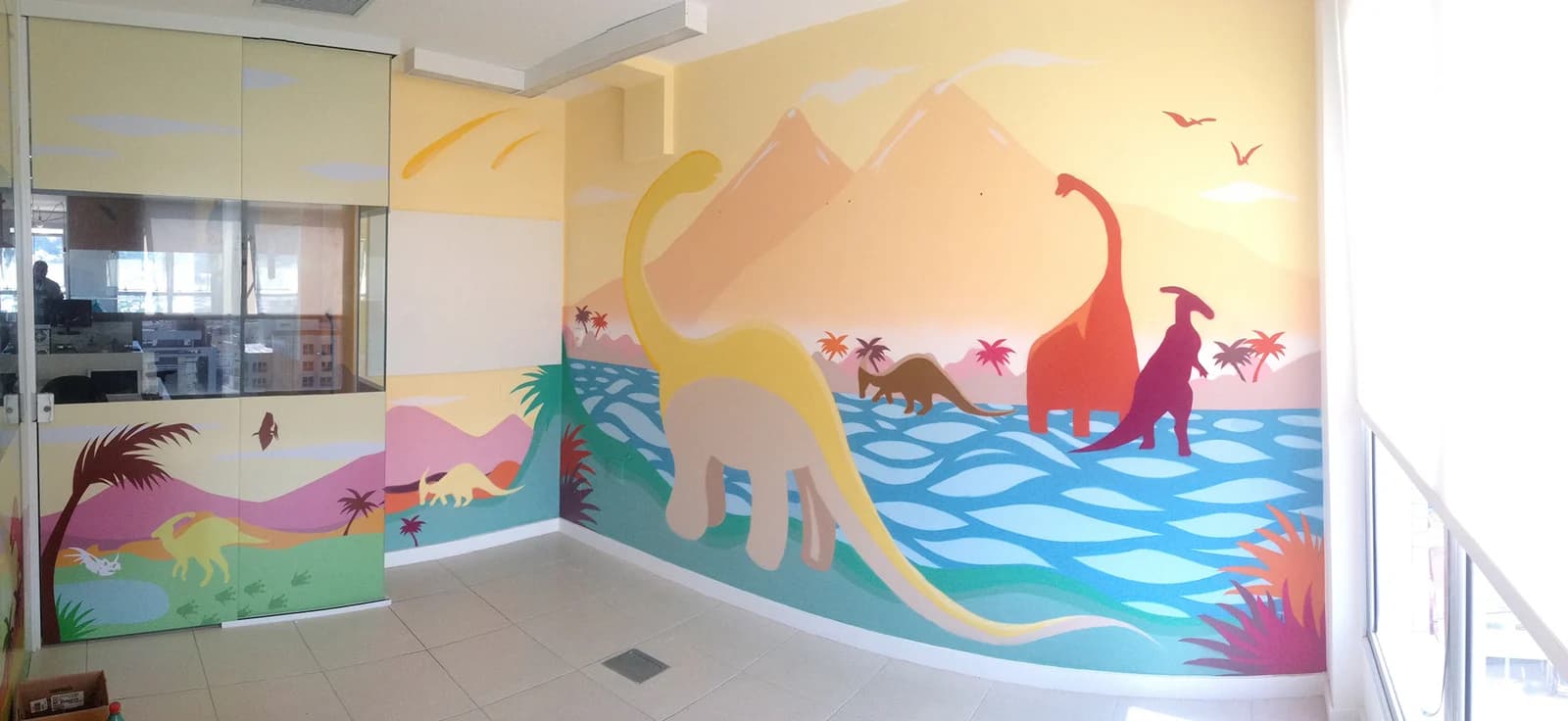 Ambientação interna em Florianópolis, SC · mural que pintei