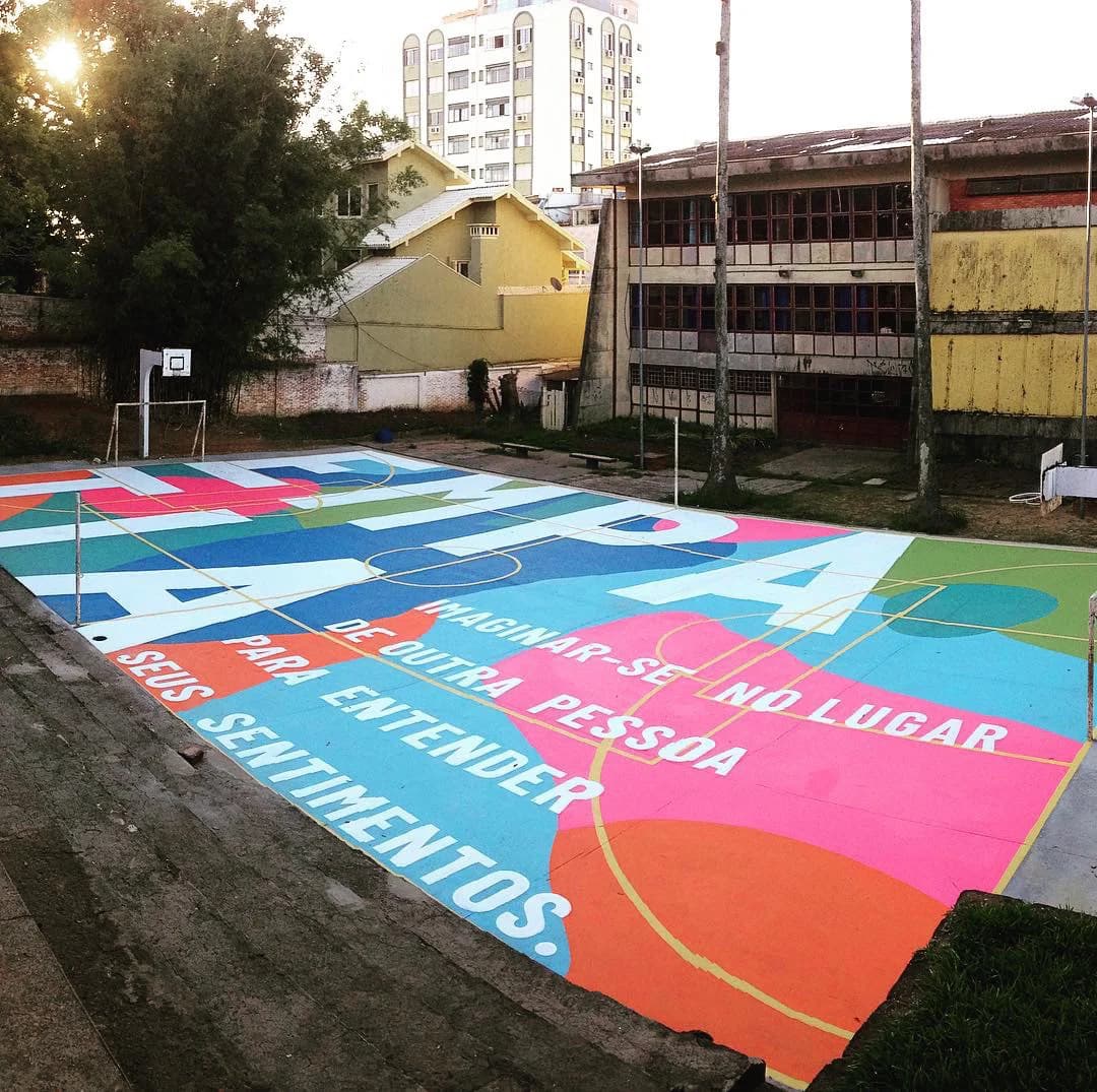 Palavras que Transformam em Porto Alegre, RS · mural que pintei